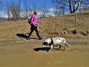 61 Che goduria camminare nella fanghiglia !